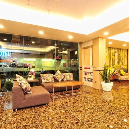 Hotel Zamburger Grand City Malacca מראה חיצוני תמונה