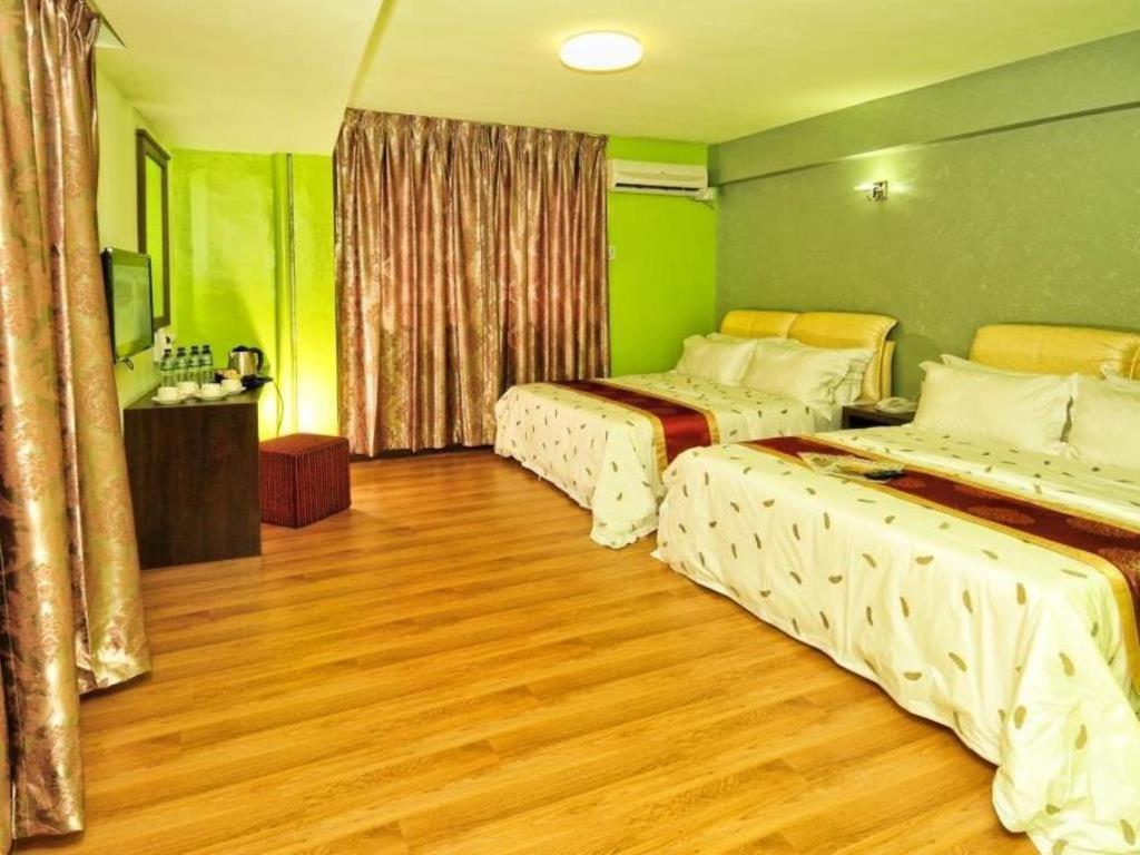 Hotel Zamburger Grand City Malacca מראה חיצוני תמונה